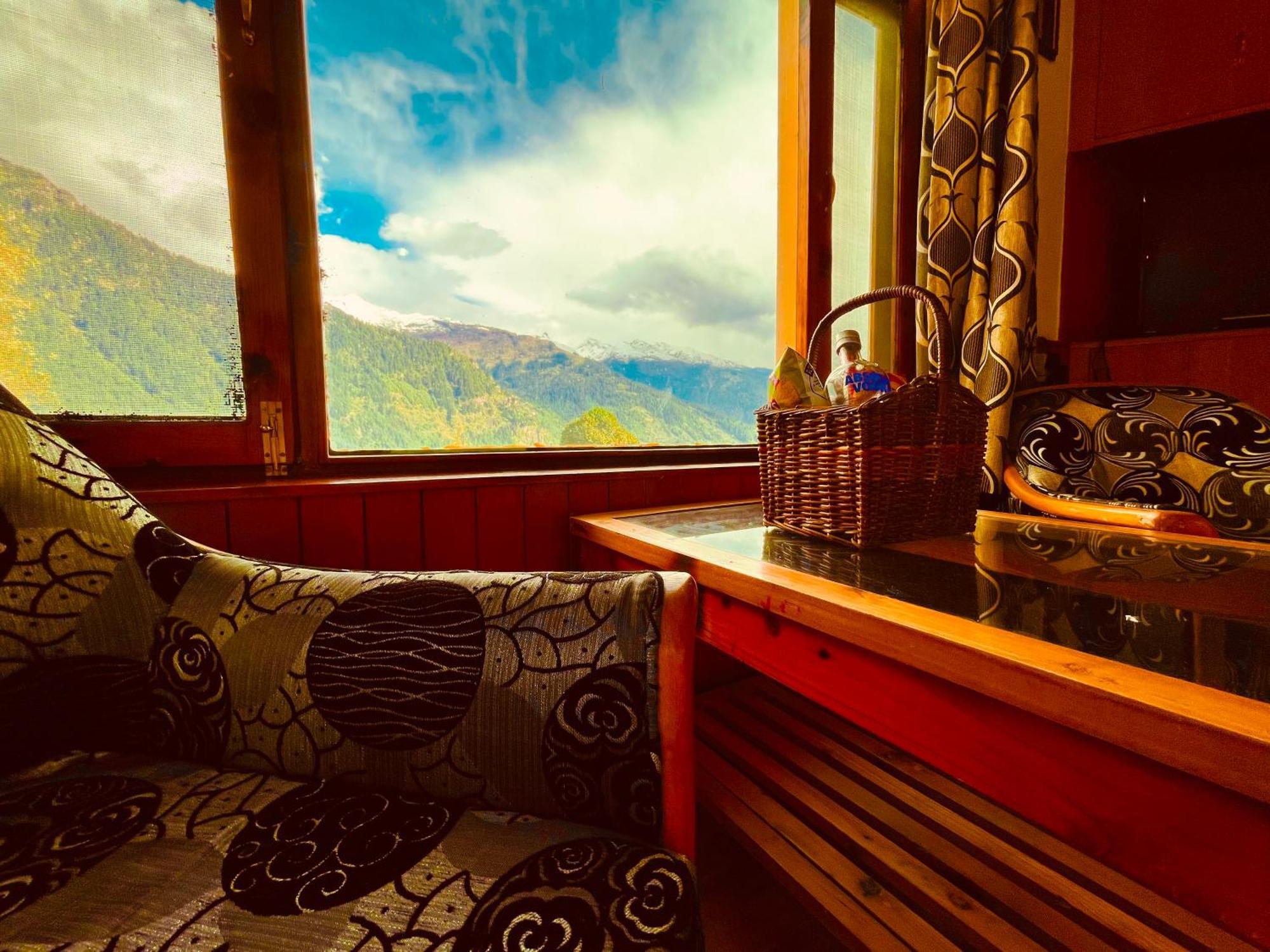 Woods Villa Cottages Manali - 1,2,3,4 Cottages & Villas Available In Manali With Scenic Mountain View Экстерьер фото
